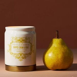 Anthropologie Whipped Cream & Pear Scented Candle - White and Gold / New In Box